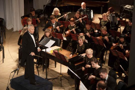 Праздничный концерт Вятского оркестра русских народных инструментов