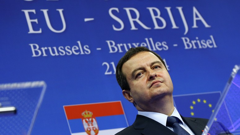 Reuters: Сербия сохранит политику балансирования между Россией и Западом