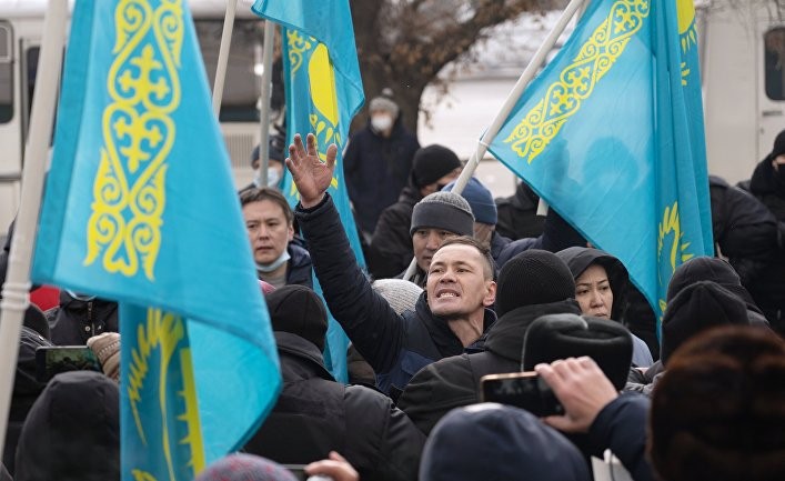 Al Jazeera: президент Казахстана вводит чрезвычайное положение в Алматы и Менгистау из-за протестов