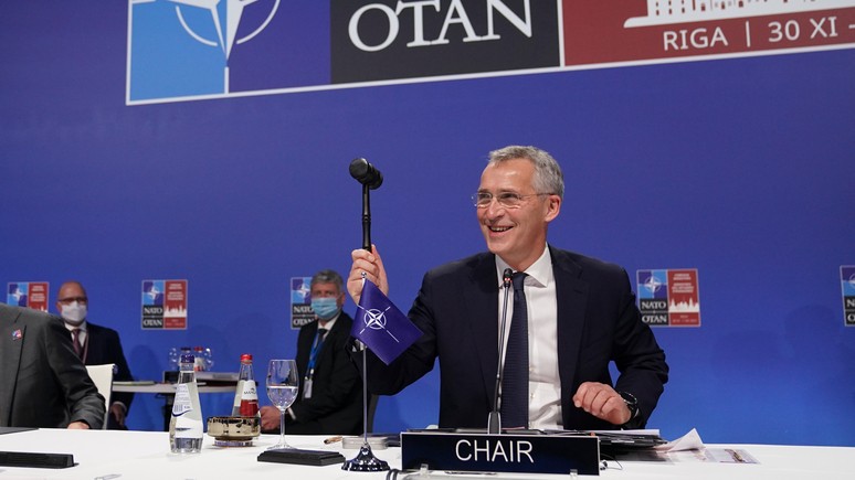 Столтенберг: НАТО готово к возможному срыву переговоров с Россией