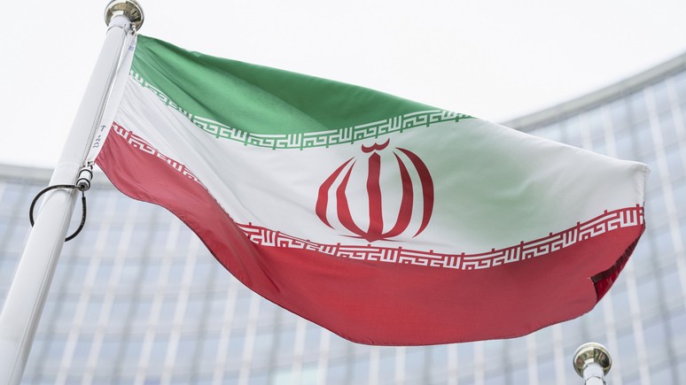 CNBC: Россия с ведома США предложила Ирану временную ядерную сделку